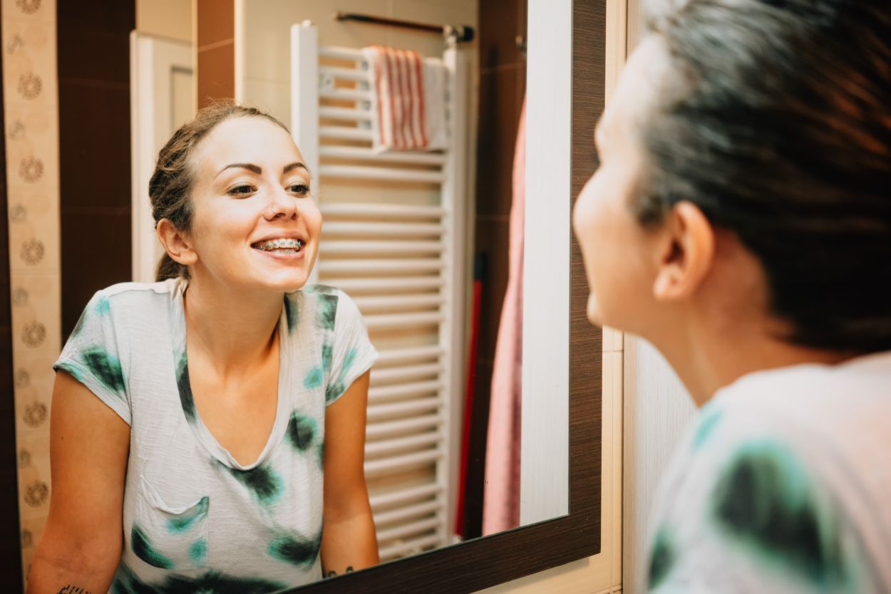 patient with fixed braces